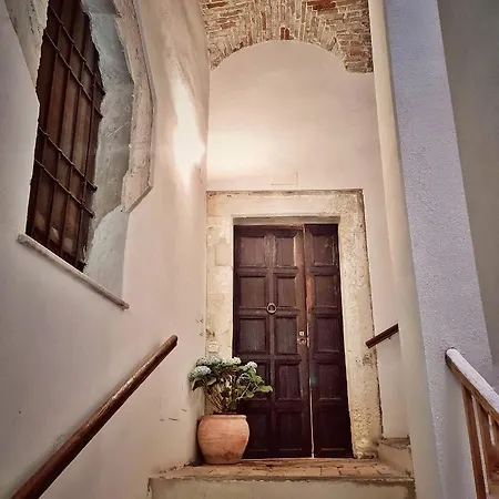 Borro Palace Apartment